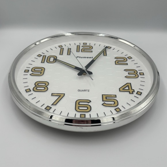 Plumeet Golf Wall Clock 13'' Wall Clock Silent Non-Ticking Glows In The Dark - Picture 7 of 13
